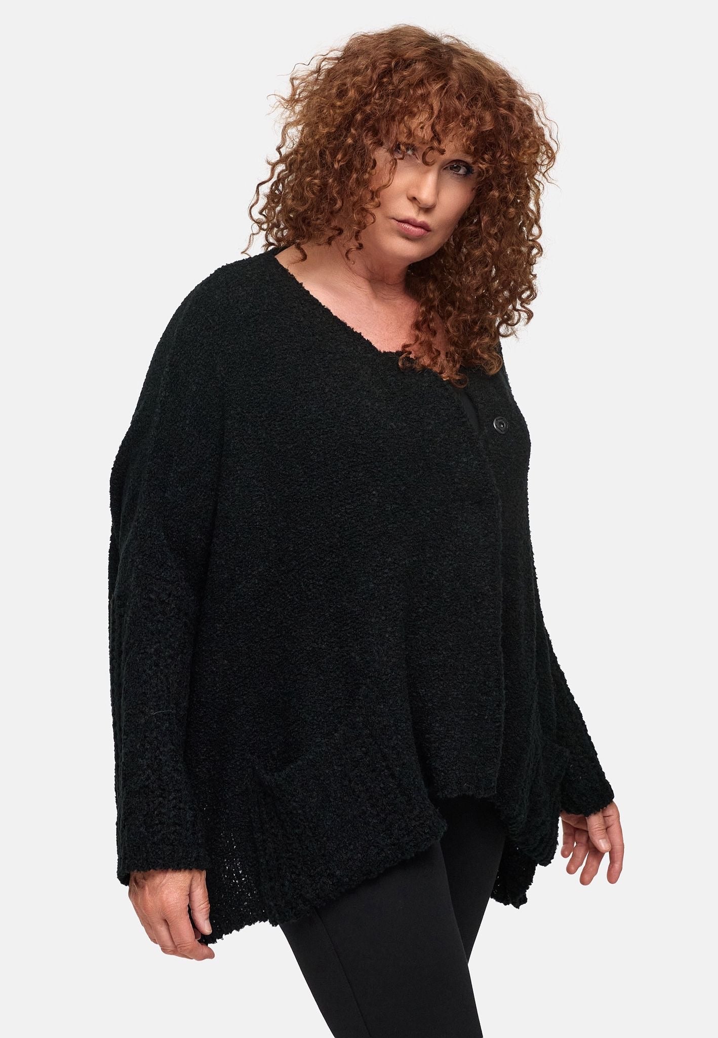 Amandine - Trui met col en zak 2907 zwart