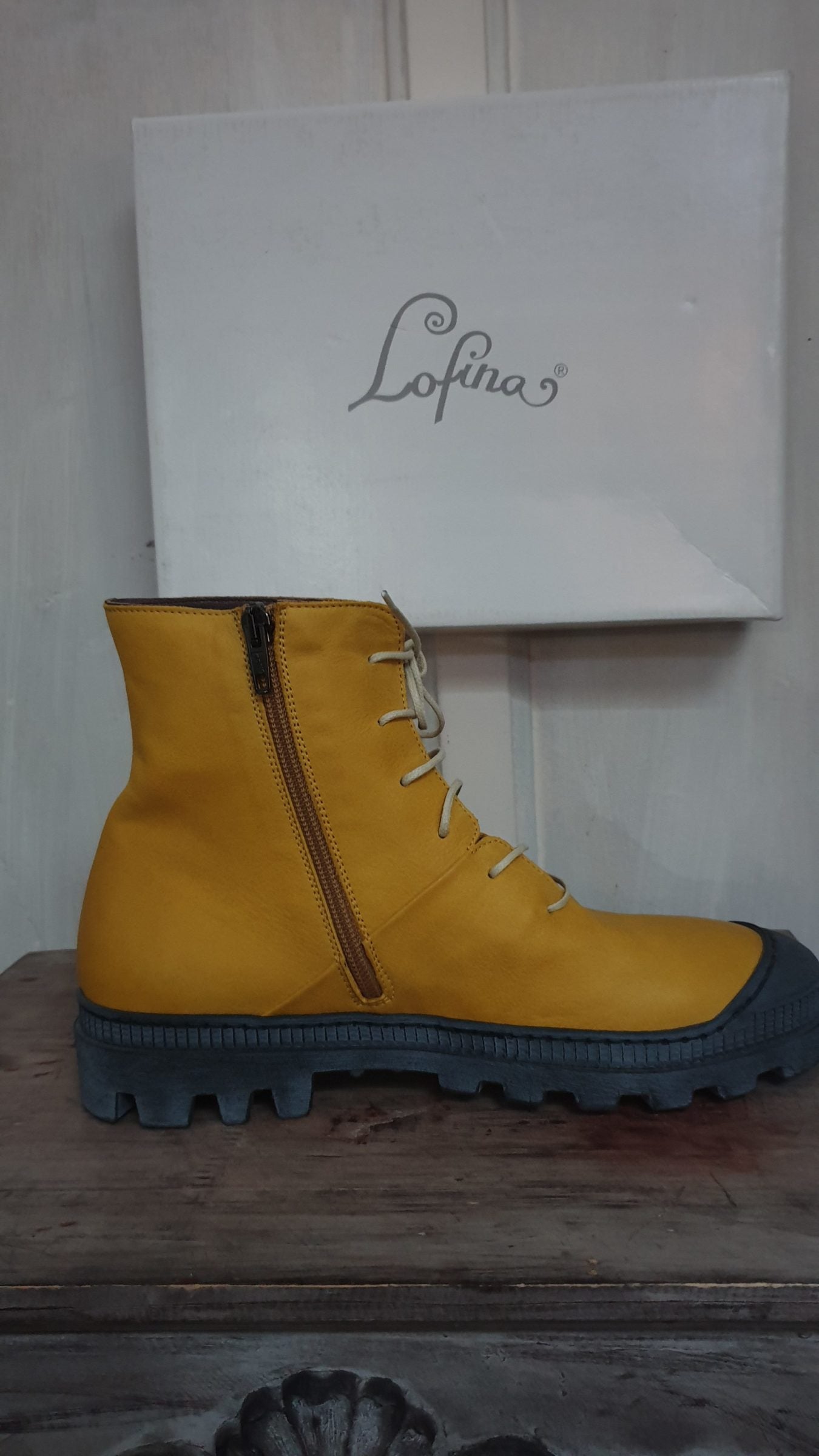 Lofina - Boots i6-965 - Yellow