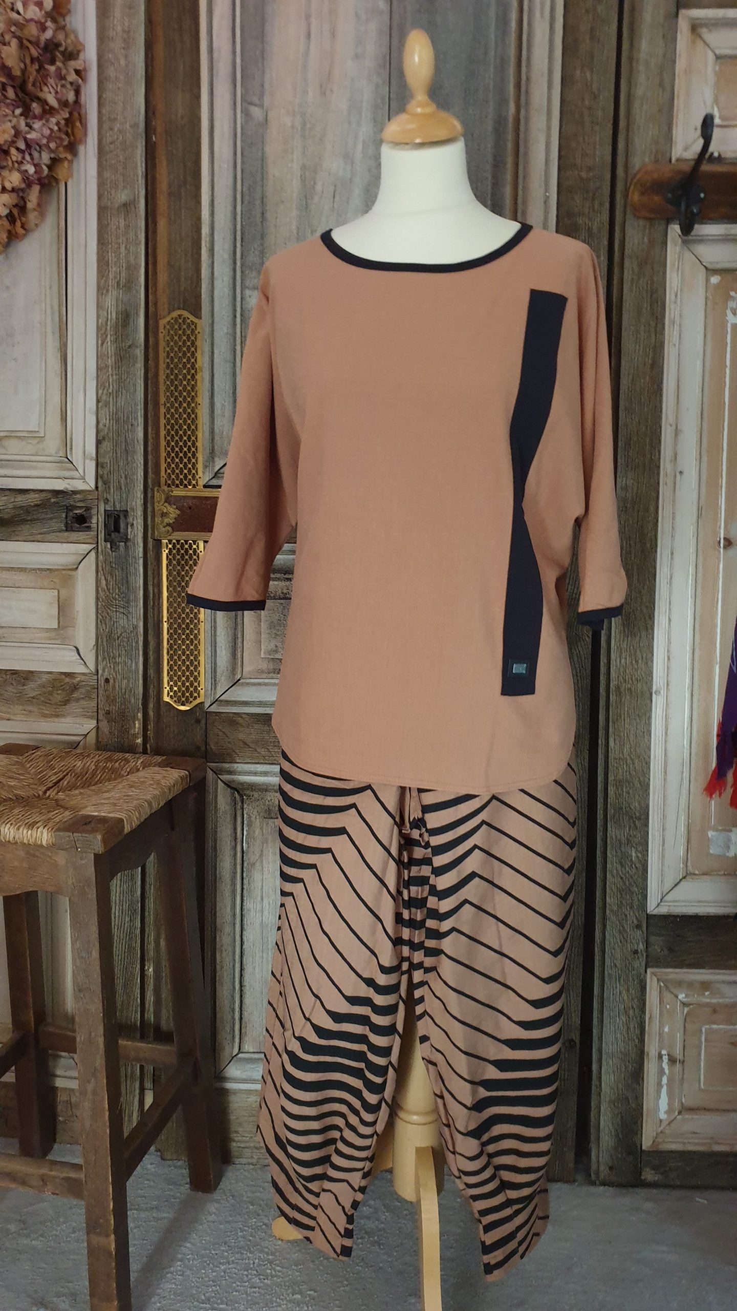 E-Avantgarde - Blouse -  Coffee
