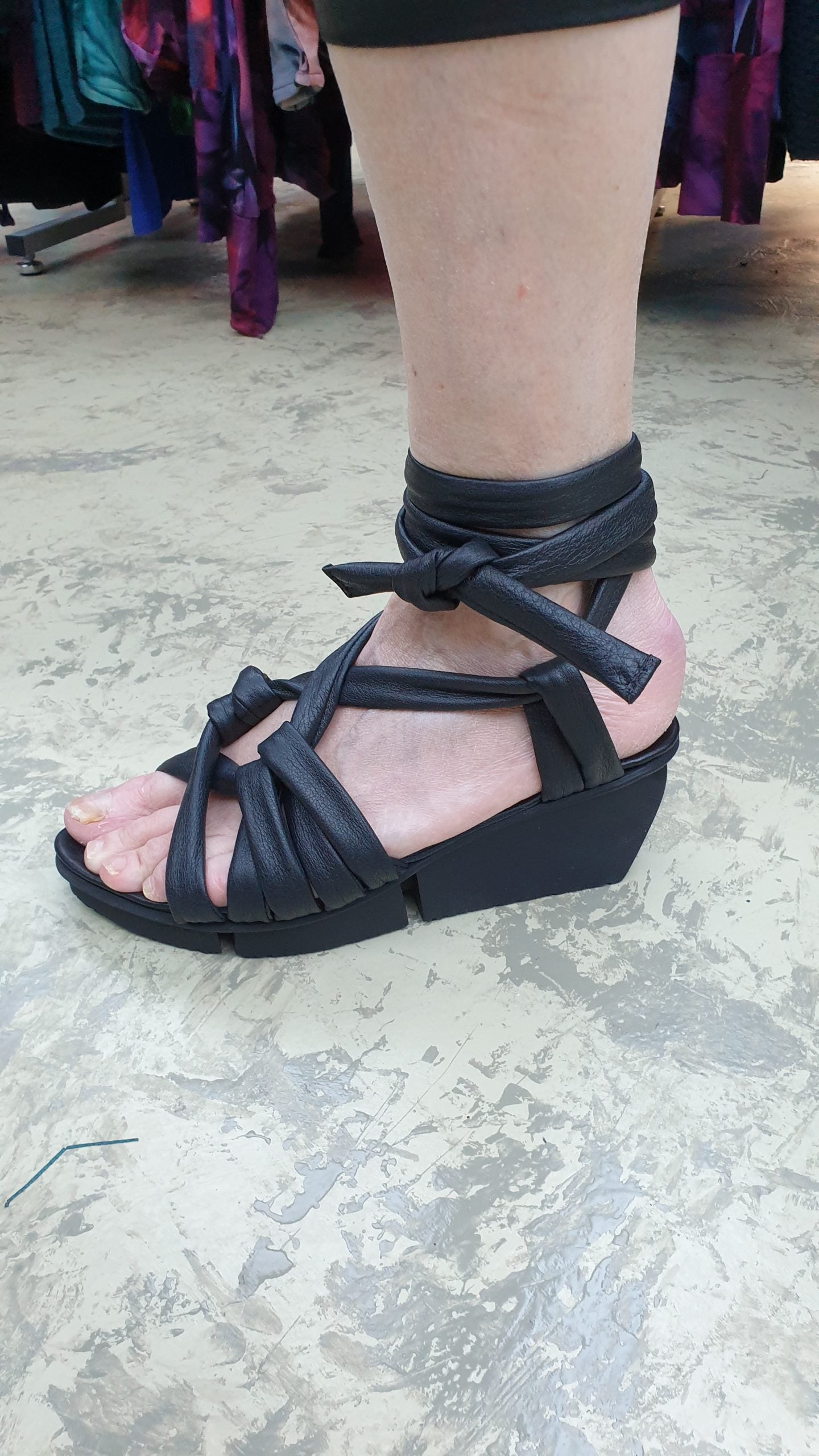Trippen - Correct black