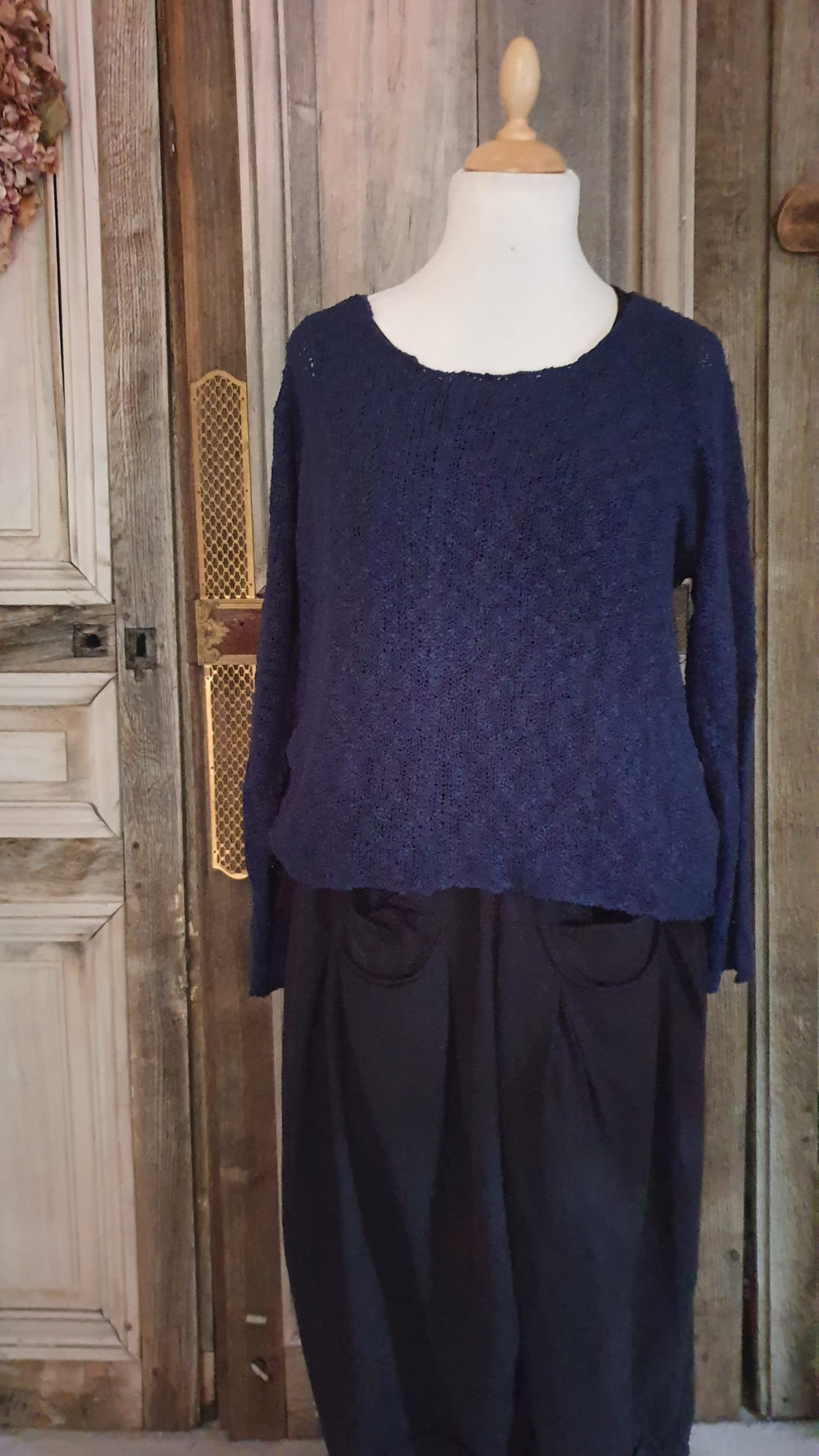 Normal Crazy - Trui Walnut - #16 Donkerblauw