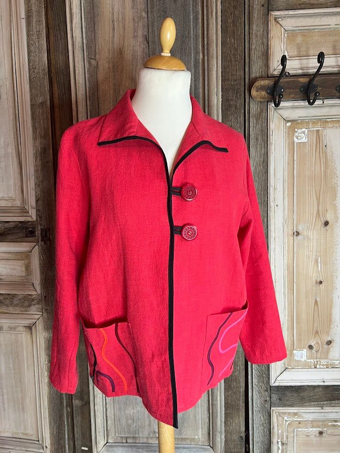 Geesje Sturre - Linnen Jasje  616956 - Rood 665 tussenjas