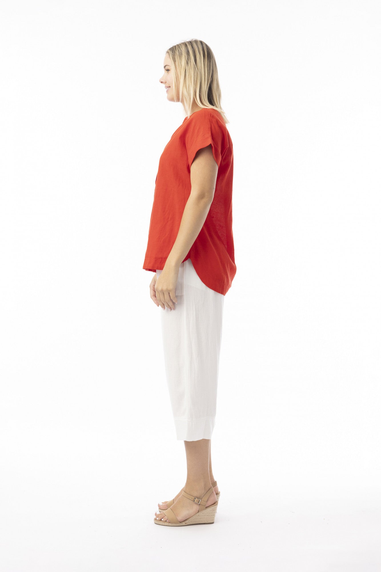 ORIENTIQUE - Linnenmix Essentials Top V hals - Red