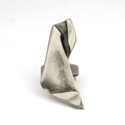 HEVI - 8117 Ring