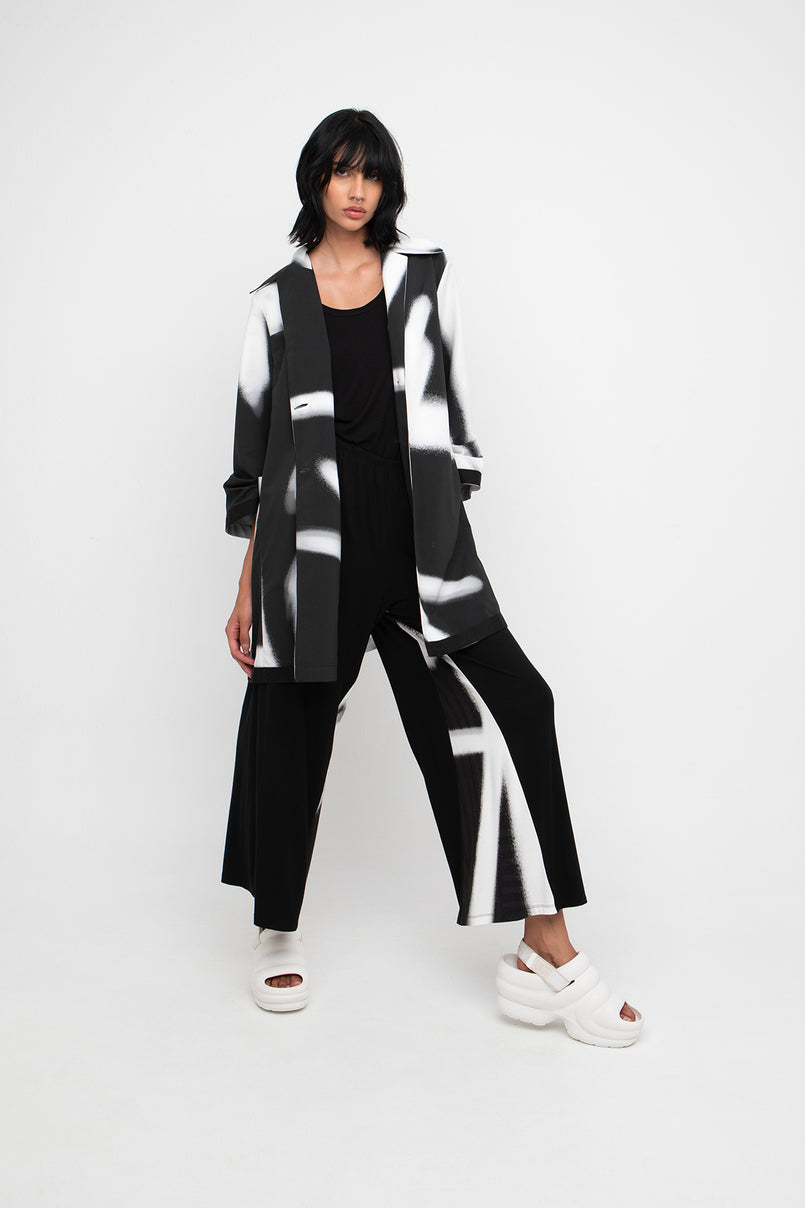 Ozai N Ku - Broek met abstracte print - Foam Black/White