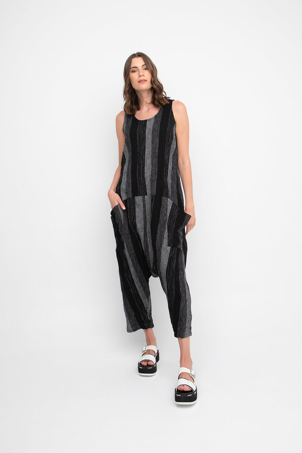Ozai N Ku - Jumpsuit met harembroek - Print