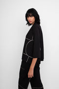 Ozai N Ku - vest met contrasterende stiksels - Black