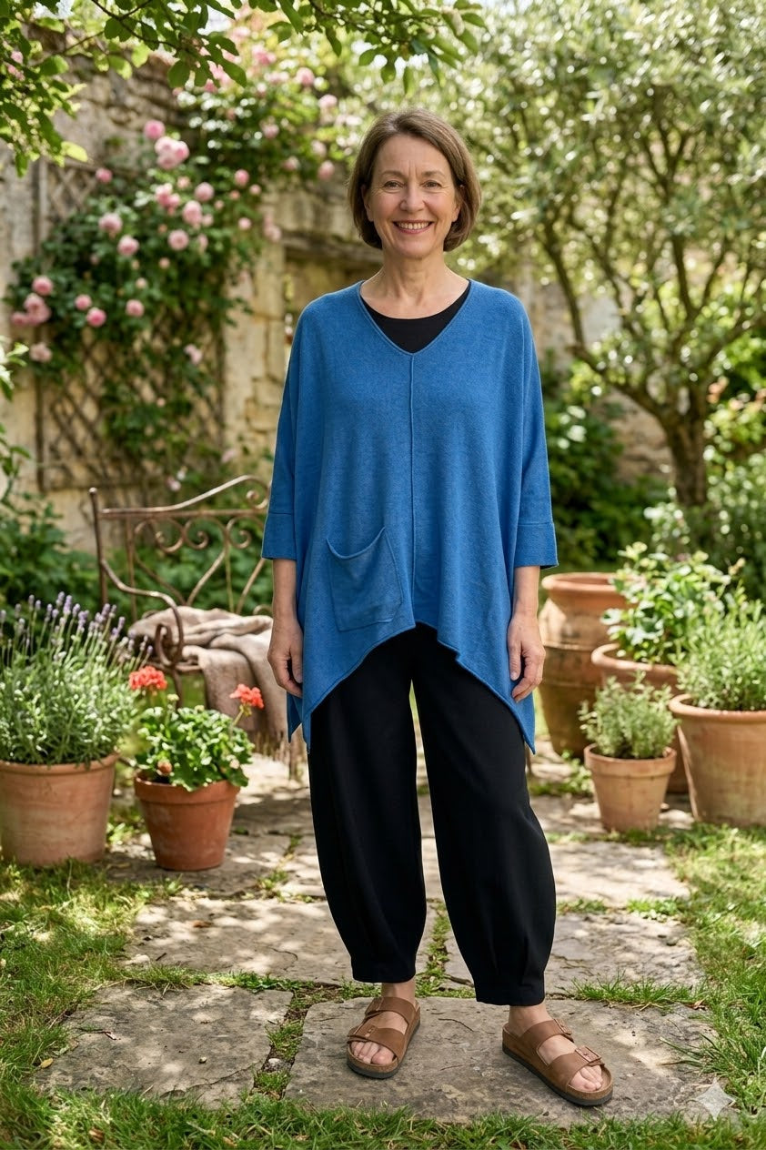 Amandine - Trui V hals asymmetrisch - Blauw
