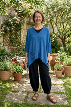 Amandine - Trui V hals asymmetrisch - Blauw