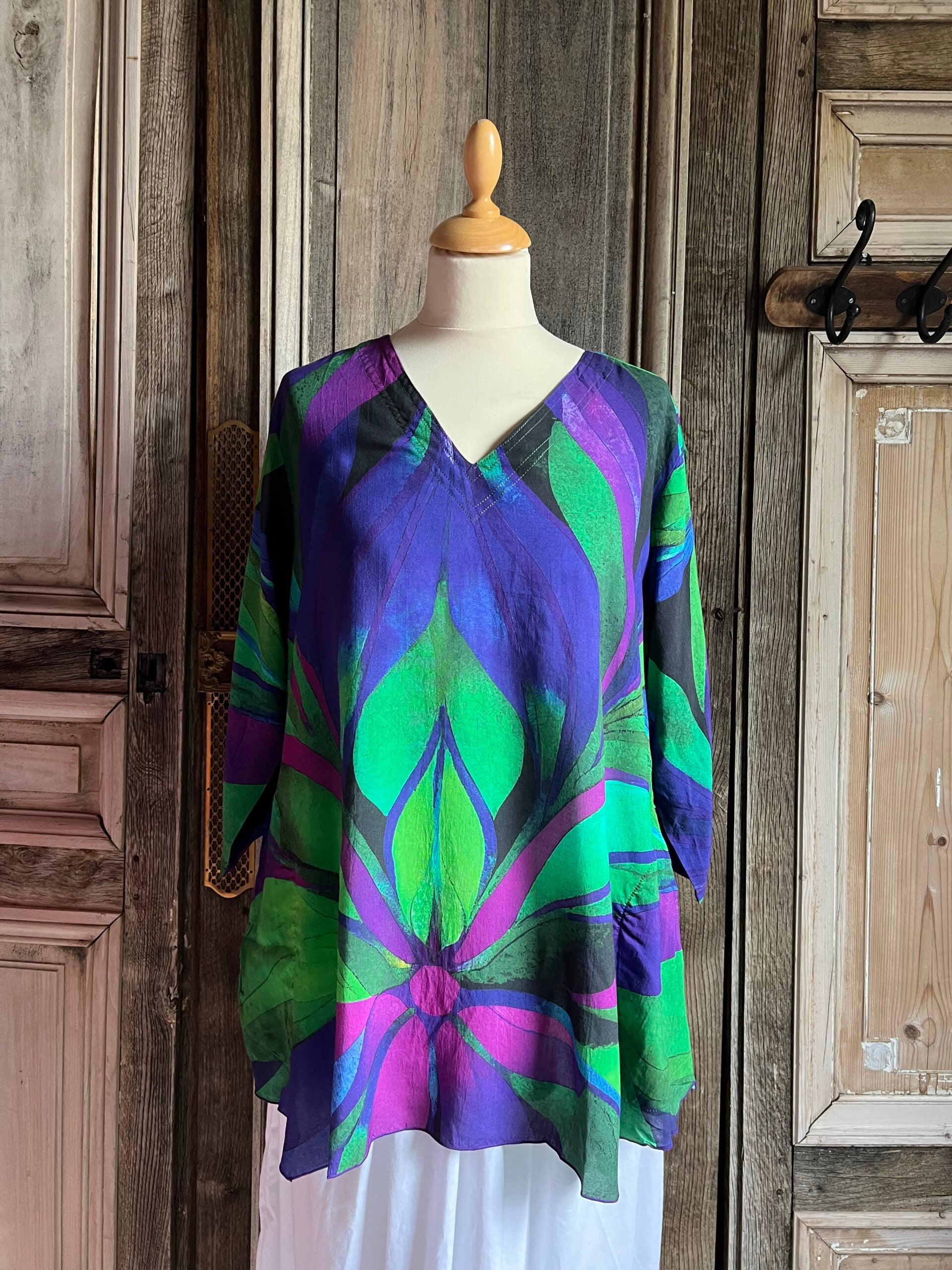 Angel Circle -  Blouse vicose digitale print - Maat S*