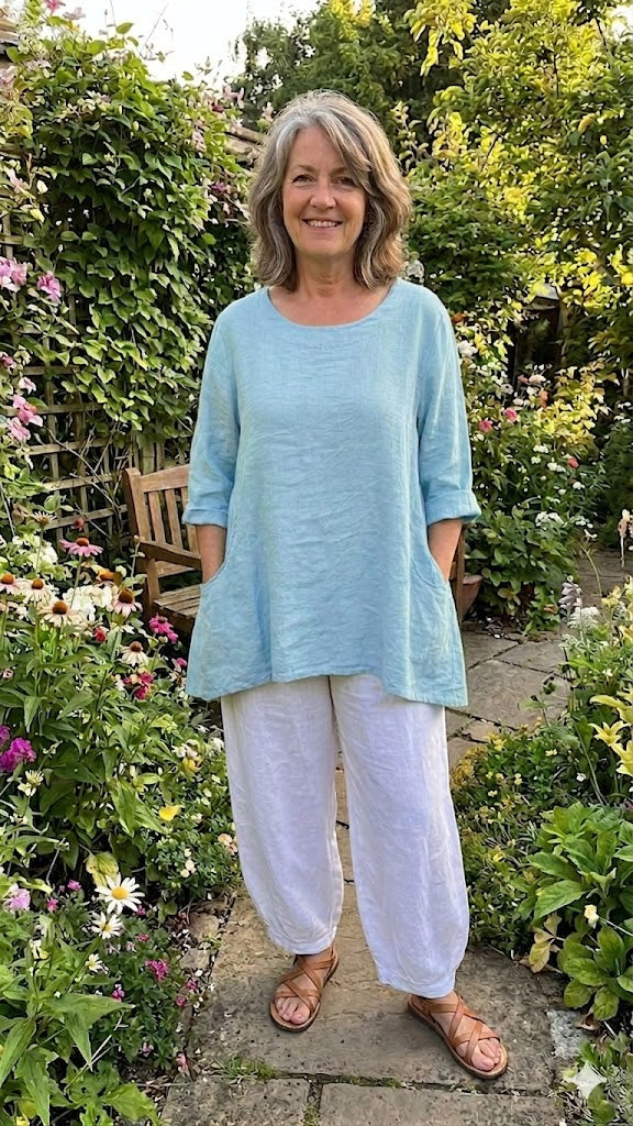 BB Style - Linnen top ronde hals met zakjes - Uni Babyblauw