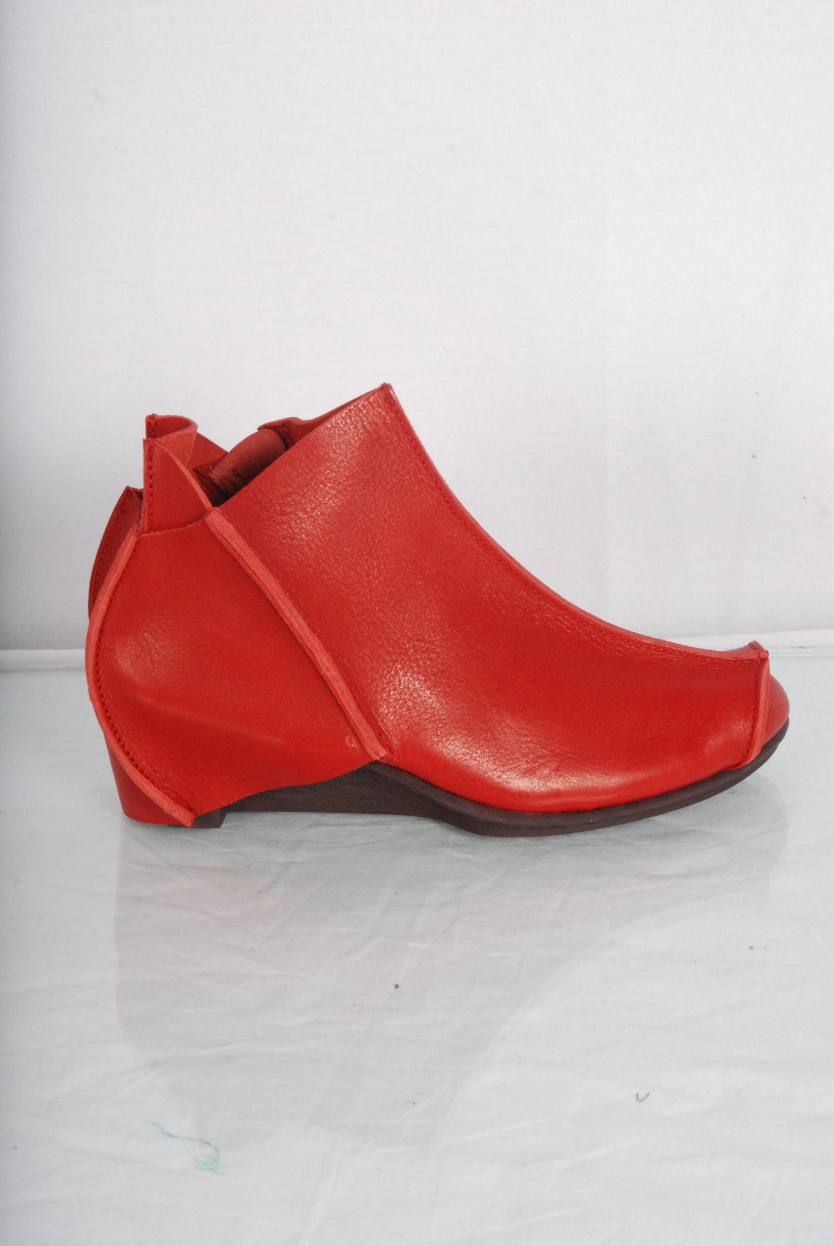 Trippen - Cubic Red