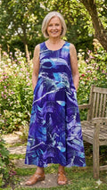 Normal Crazy - Mouwloze jurk Rose batik - Cobalt