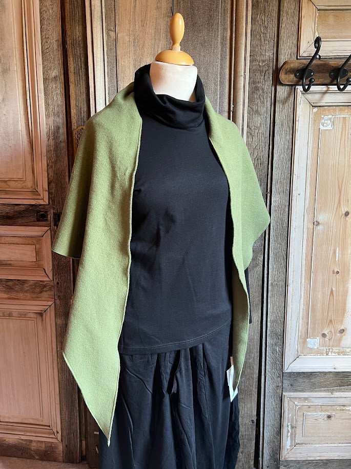 Geesje Sturre - Sjaal - Linde groen