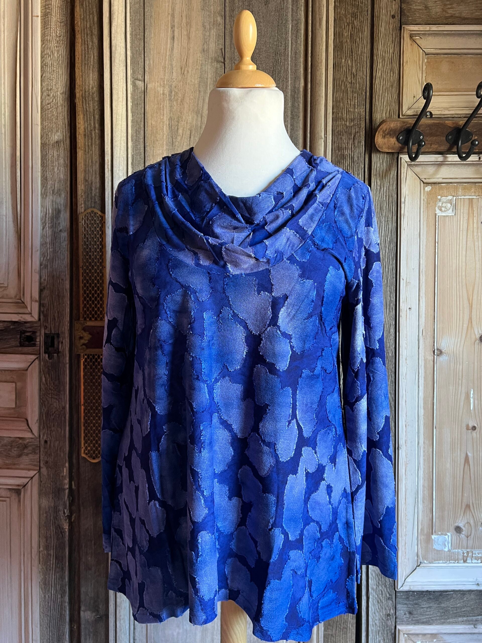 HeArt - Guppy shirt - Blue AB6