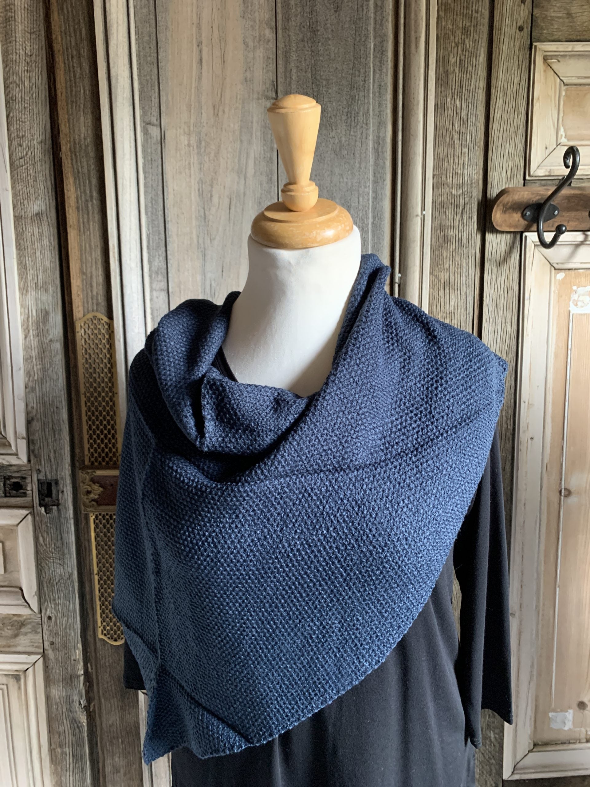 BB Style - Uni driehoek shawl Donker blauw