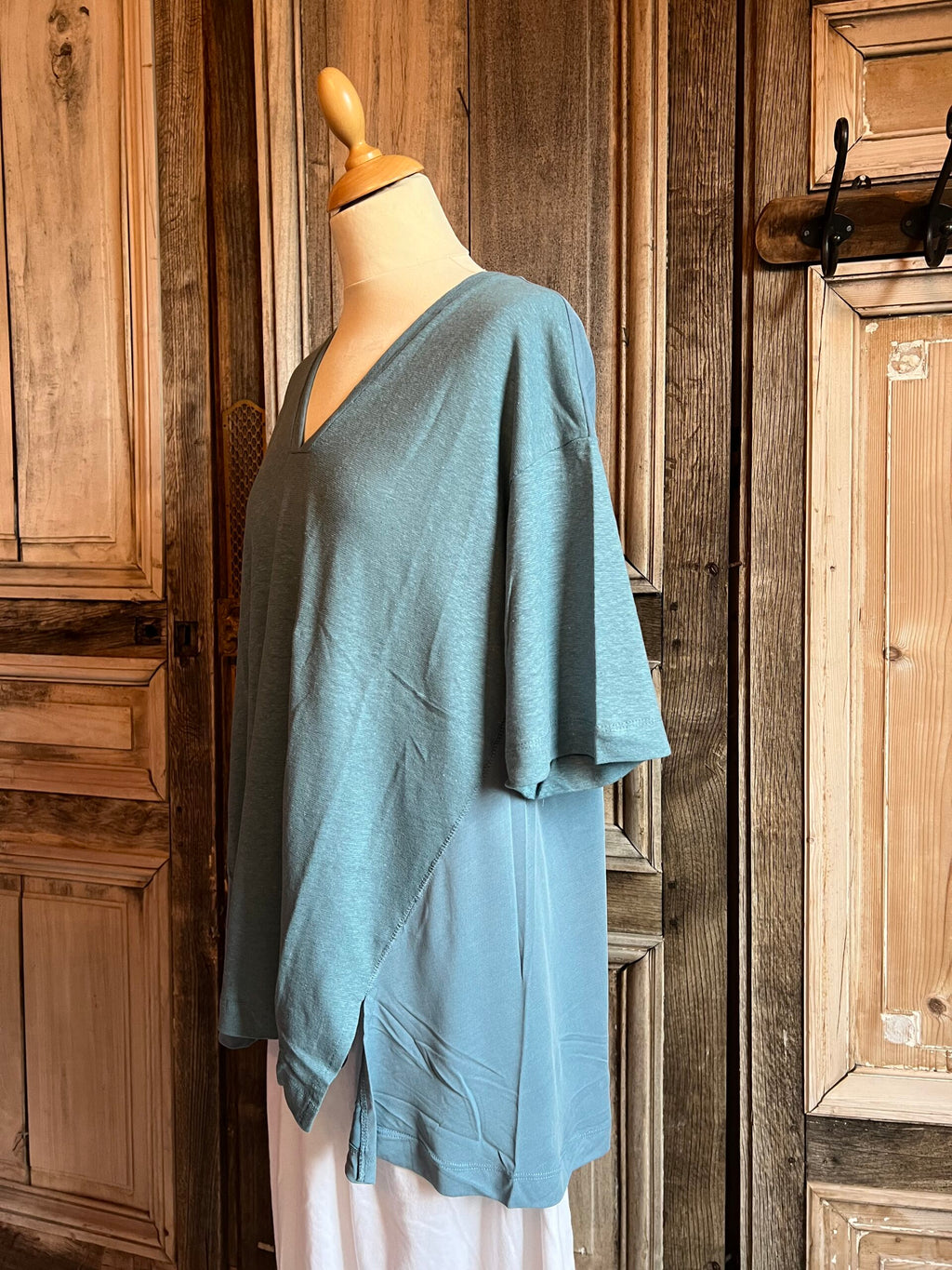 Ozai N Ku - Top Shirt - Azure