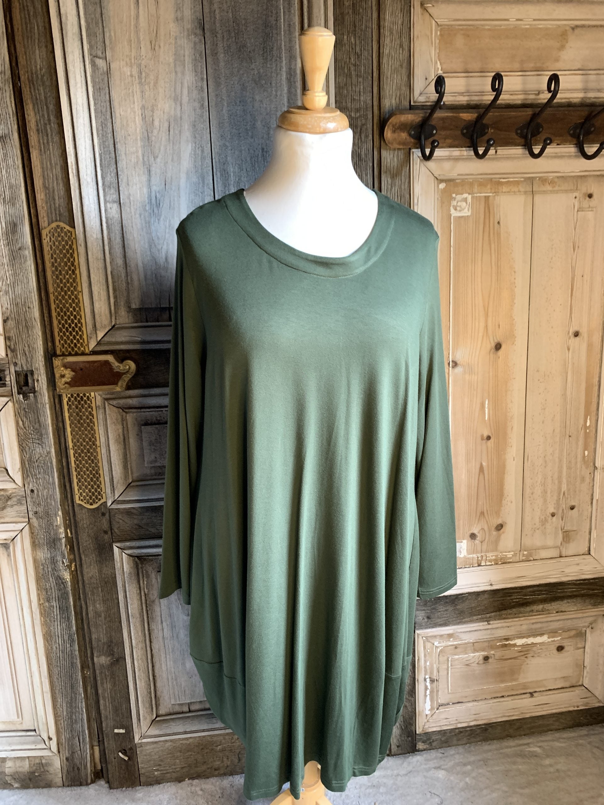 Sinne - Jurk Basic - Army groen