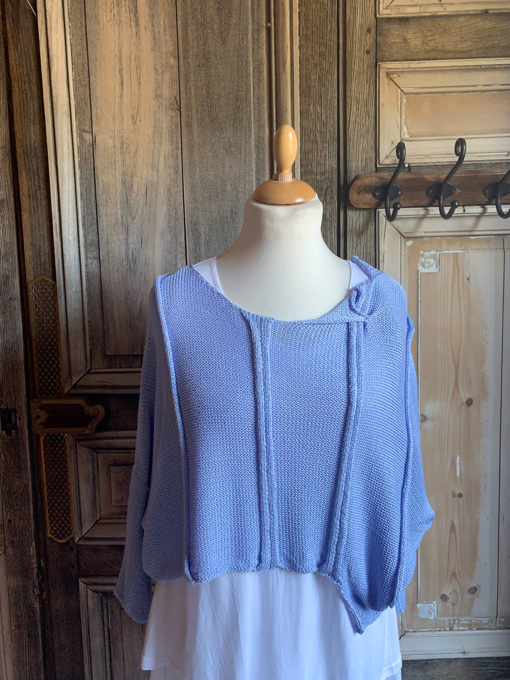 MB Style - korte katoenen trui - licht blauw