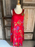Normal Crazy - Mouwloze Dress Rosé batik rood