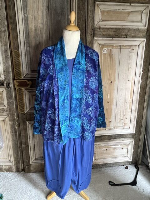 Normal Crazy - Short jacket +15 Patchwork blauw