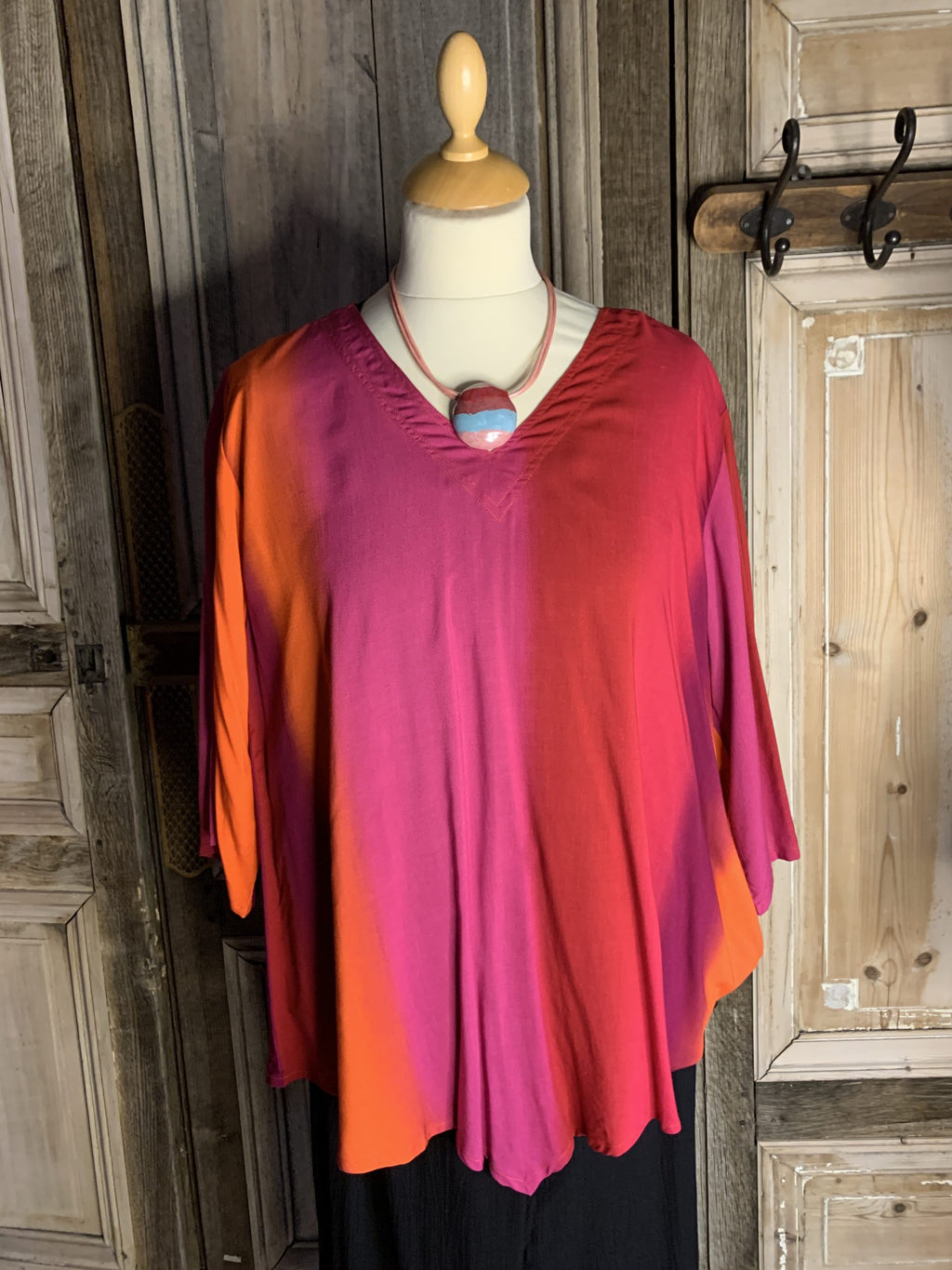 Angel Circle - Shirt vicose batik - Maat XL* Rood