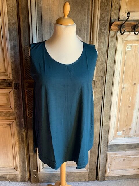 Normal Crazy  - Basic Mouwloze Top Aline kleur  Teal