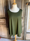 Normal Crazy - Baisc Mouwloze shirt Top Aline 75 cm - Olive green