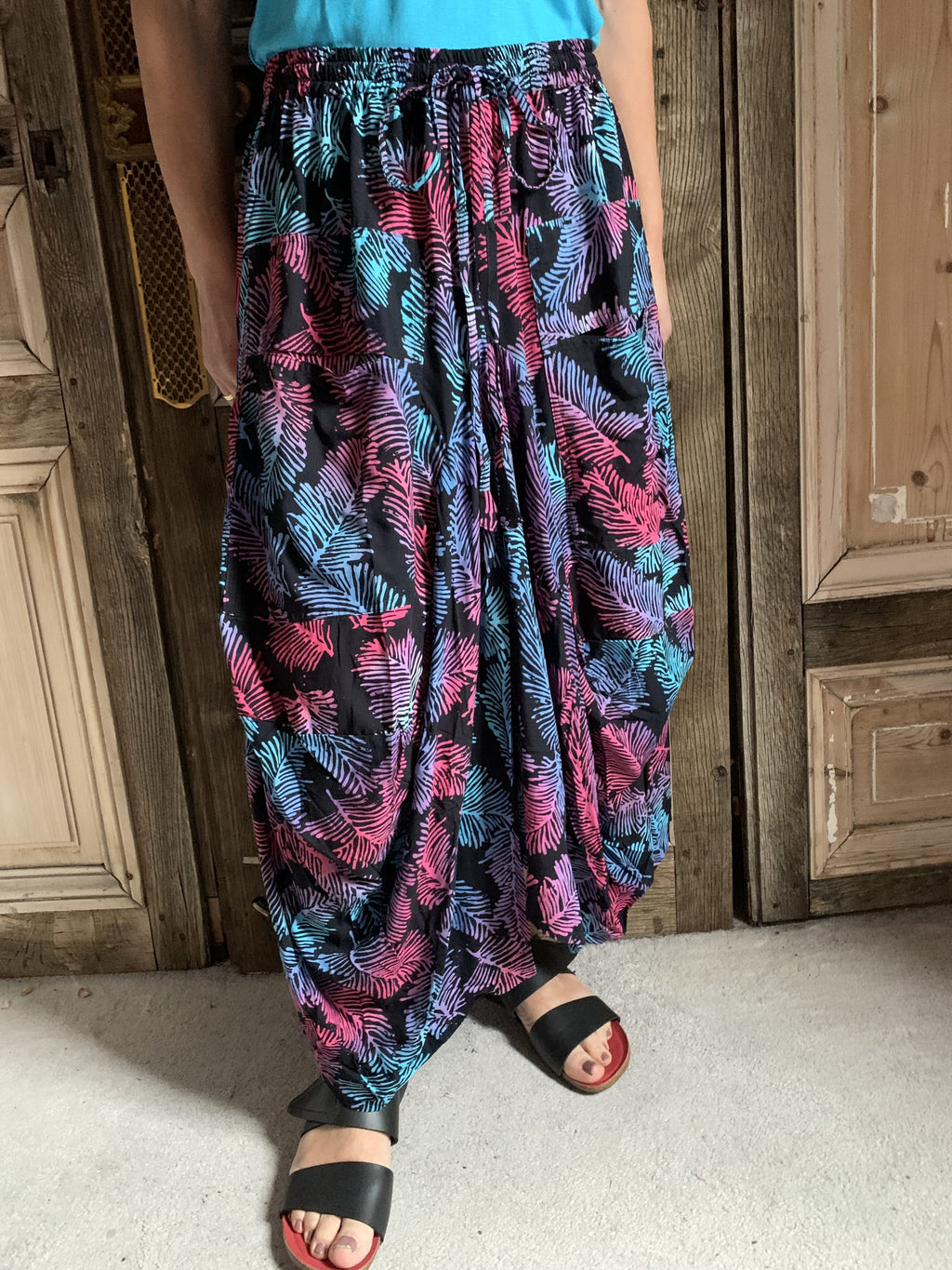 Normal Crazy - Skirt Puur Batik