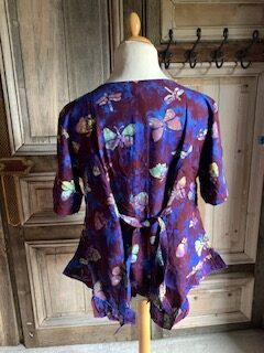 Normal Crazy - Blouse Diva met korte mouw