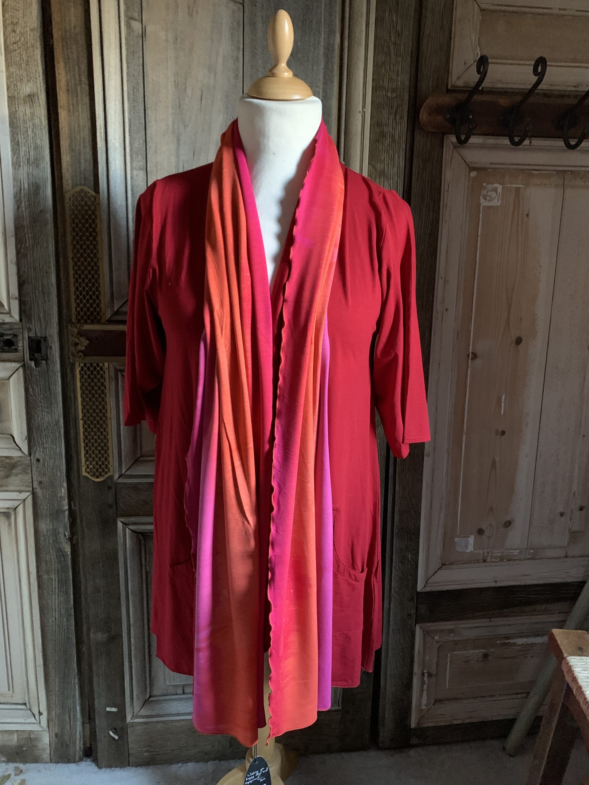 Angle Circle - Vest Plain - Rood - Maat S*