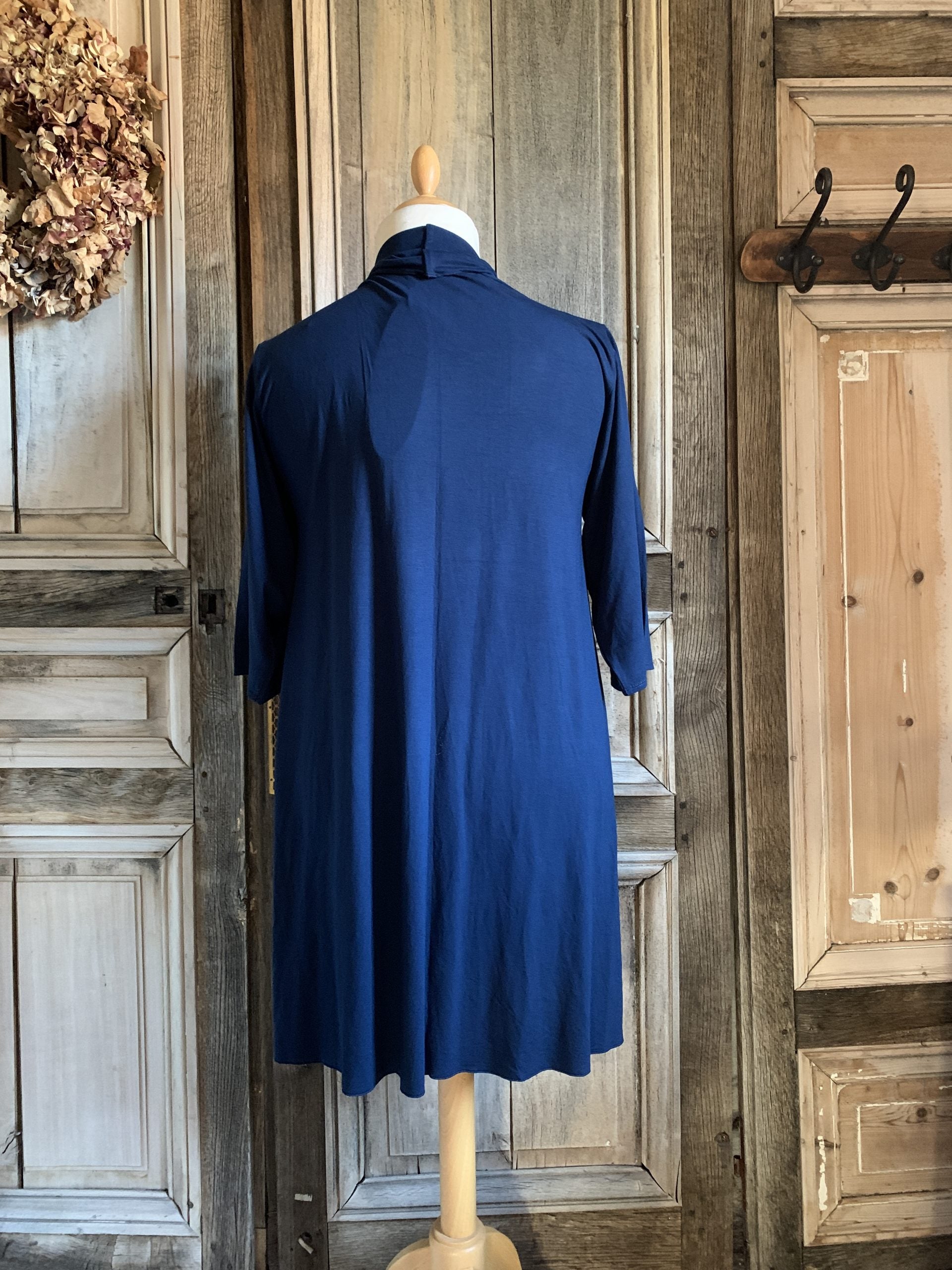 Angle Circle - Vest Plain - Donkerblauw *