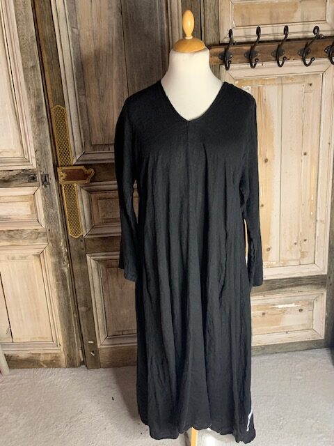 BB Style -Linnen  Jurk V hals lang -*Zwart