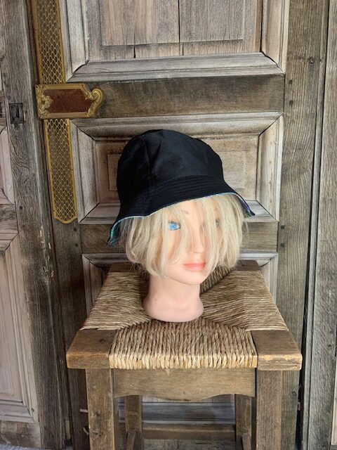 BB Style - Bucket hat  Kunstmotiefi & zwart