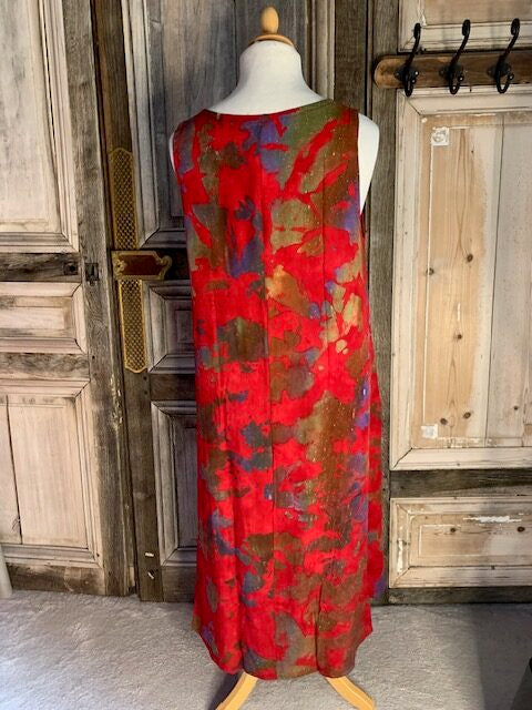 Normal Crazy - Mouwloze jurk Rose batik - Red