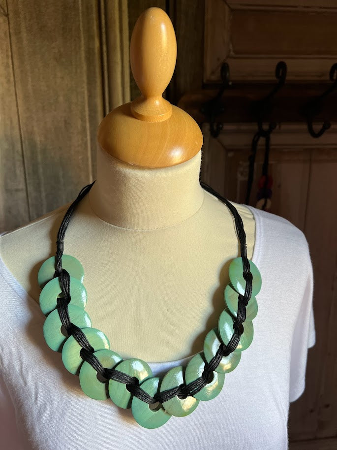 Normal Crazy - Ketting - Cirkels Lindegroen