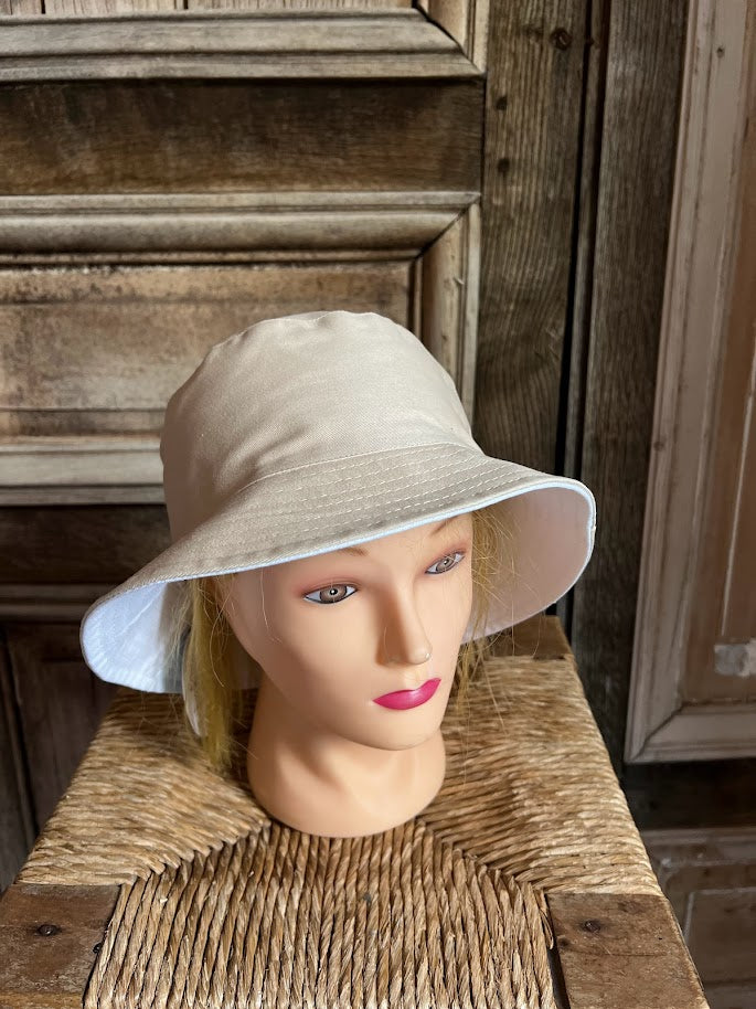 BB Style - Bucket hat reversible - Zand en Wit