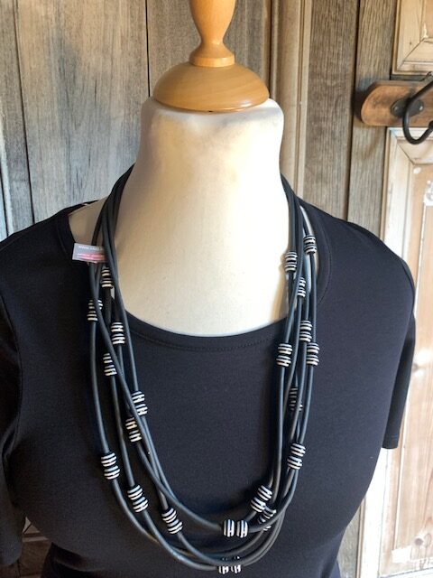 AnZZ - Ketting zwart/wit