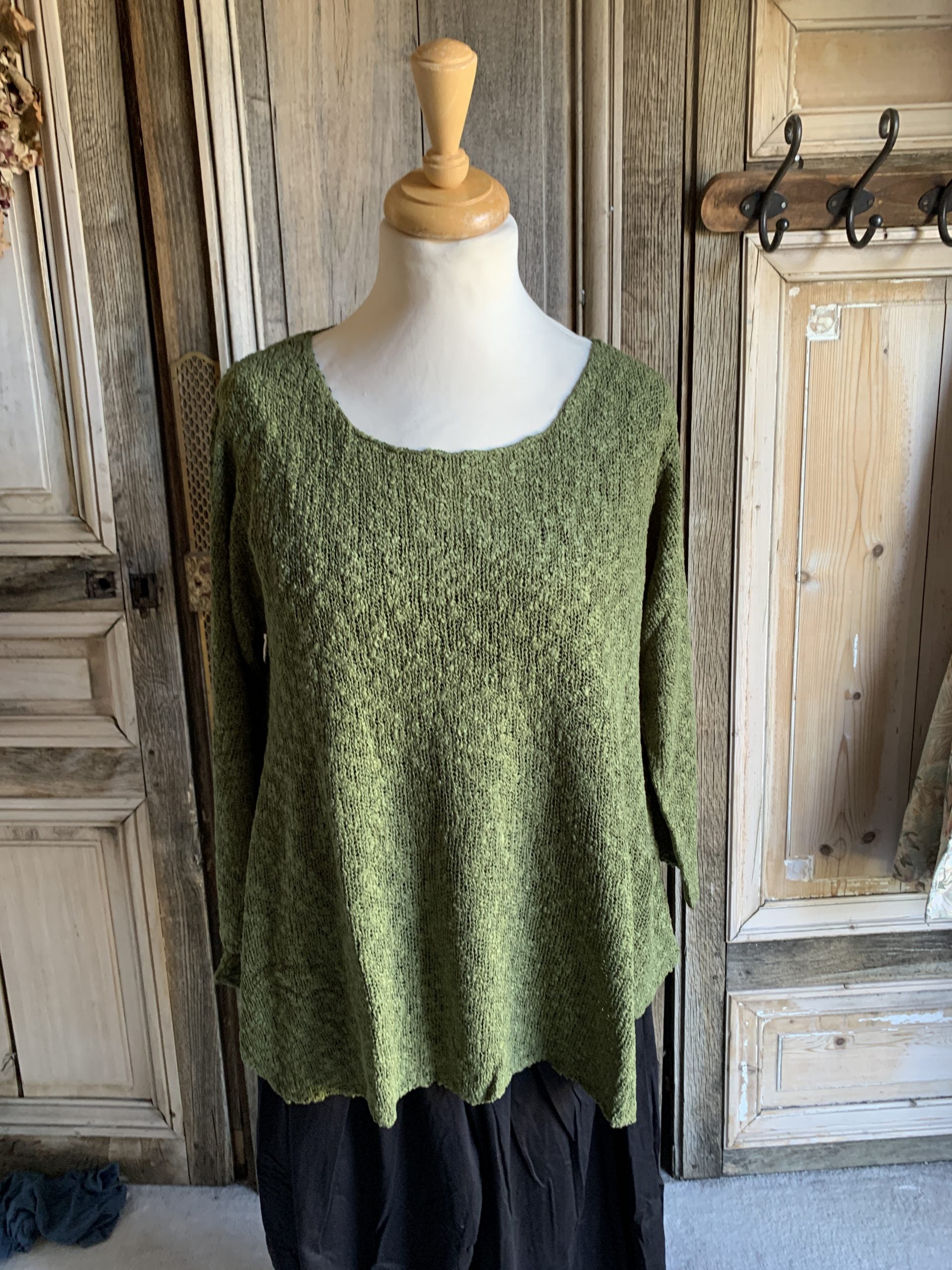 Normal Crazy - Trui Rowan - #8 Leger-groen