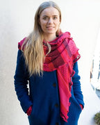 Invero Töne - Driehoekige Merino omslagdoek Kyra 100% wol - Pink/magenta
