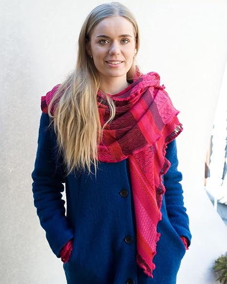 Invero Töne - Driehoekige Merino omslagdoek Kyra 100% wol - Pink/magenta