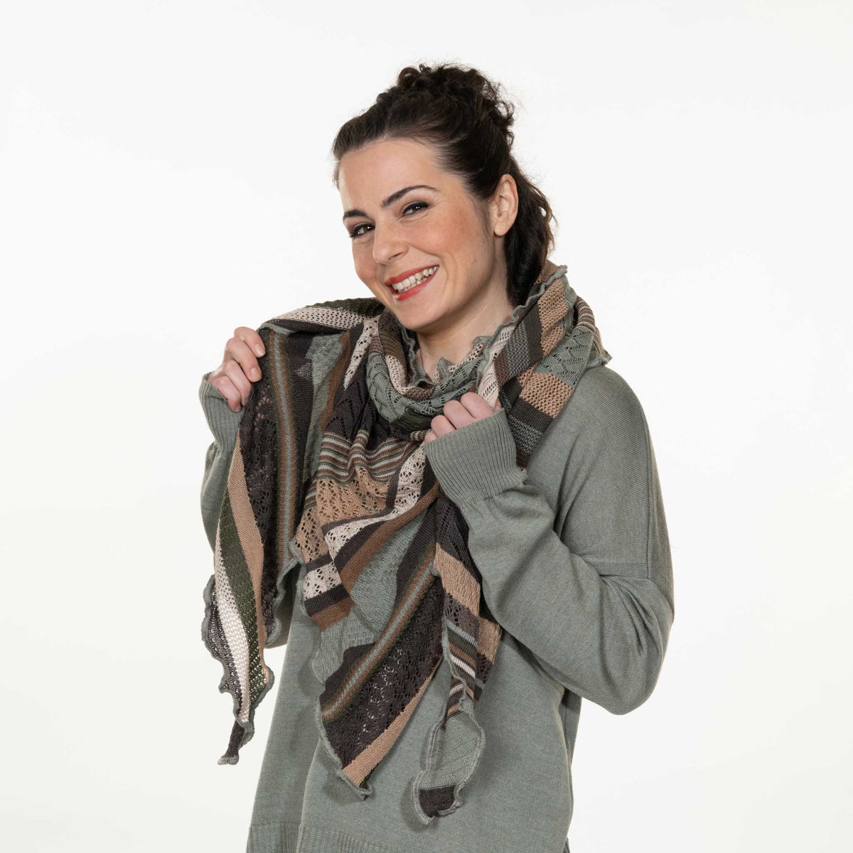 Invero Töne - Driehoekige Merino omslagdoek Kyra 100% wol - Savanne