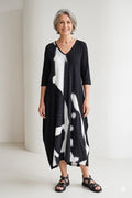Ozai N Ku - Jurk - Foam - Black/White