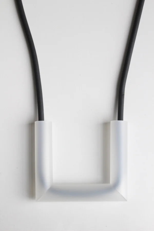 Trijn sieraden - Ketting acrylaat + rubber  (#K25-19)