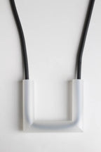 Trijn sieraden - Ketting acrylaat + rubber  (#K25-19)