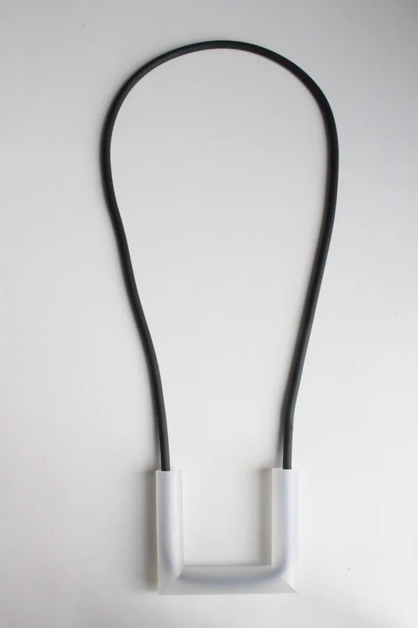 Trijn sieraden - Ketting acrylaat + rubber  (#K25-19)