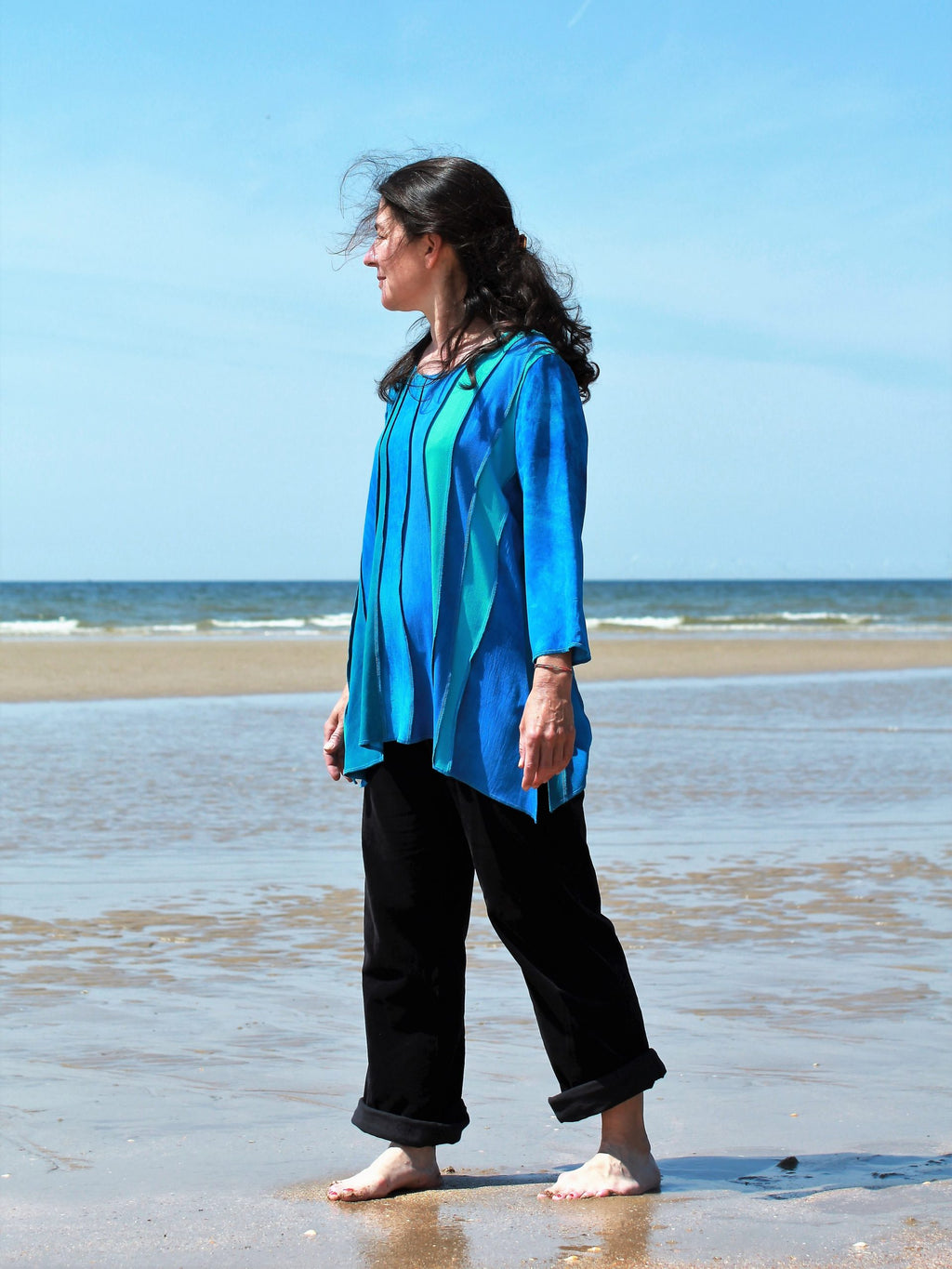 Liz & Joe - Viscose Blouse - verticaal golvende banen - Blauwtinten