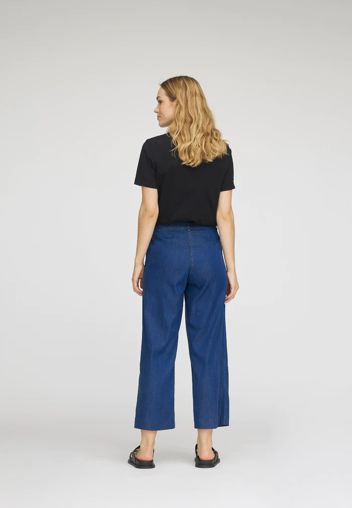 LauRie - Phoebe Loose Crop (#100605) - Medium Blue Denim