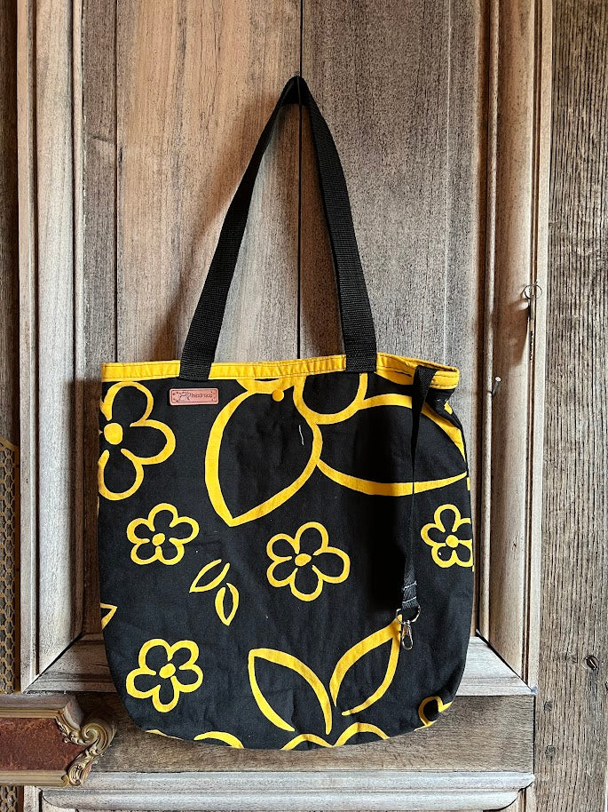 LIEZ -  handmade schoudertas bloem