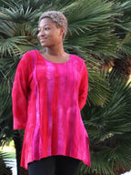 Liz & Joe - Viscose Blouse - verticaal golvende banen - Roze-rood-oranjerood Rood Magenta